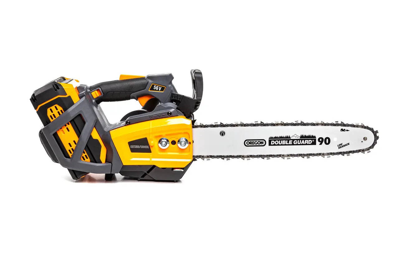 GTM Пила цепная акумCSTH56/1800BL KIT, 56 В, шина 35 см, лан, 3/8P, 1,1 мм, акум. 2,5А*ч + зарядное устройство
