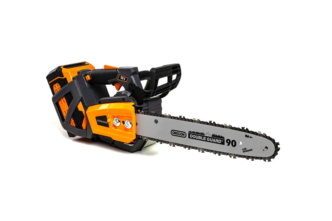 GTM Пила цепная акумCSTH56/1800BL KIT, 56 В, шина 35 см, лан, 3/8P, 1,1 мм, акум. 2,5А*ч + зарядное устройство — изображение 5
